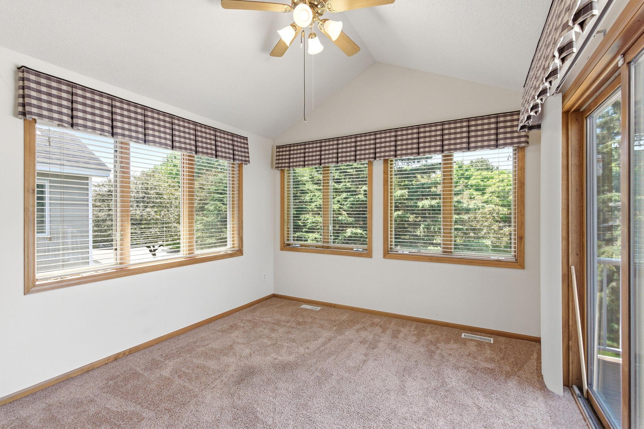 11204 Virginia Road Bloomington, MN 55438 - Photo 13 of 49 Gallery Image 13