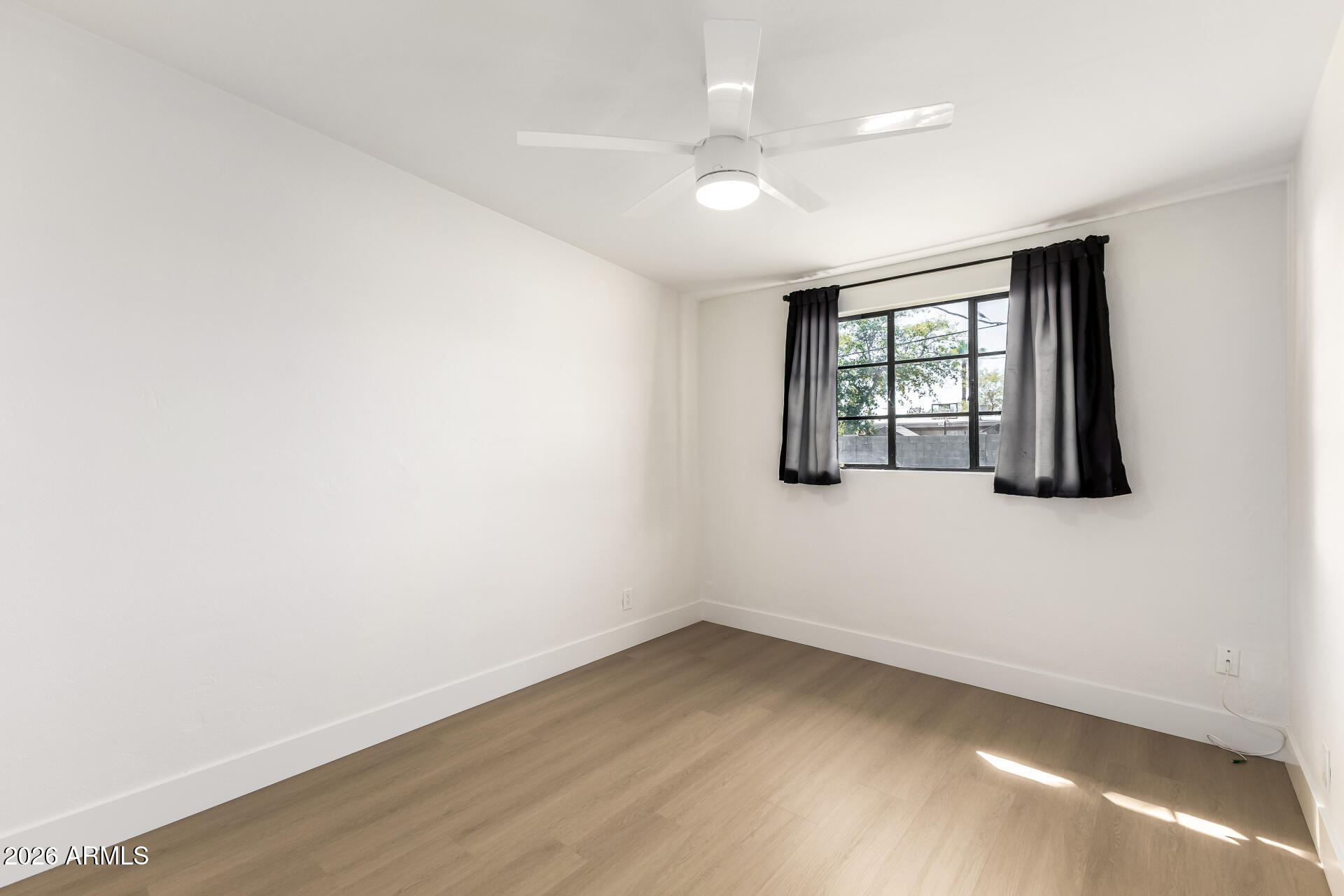 3319 East Monte Vista Road Phoenix, AZ 85008 - Photo 15 of 25 13 - Monte Vista