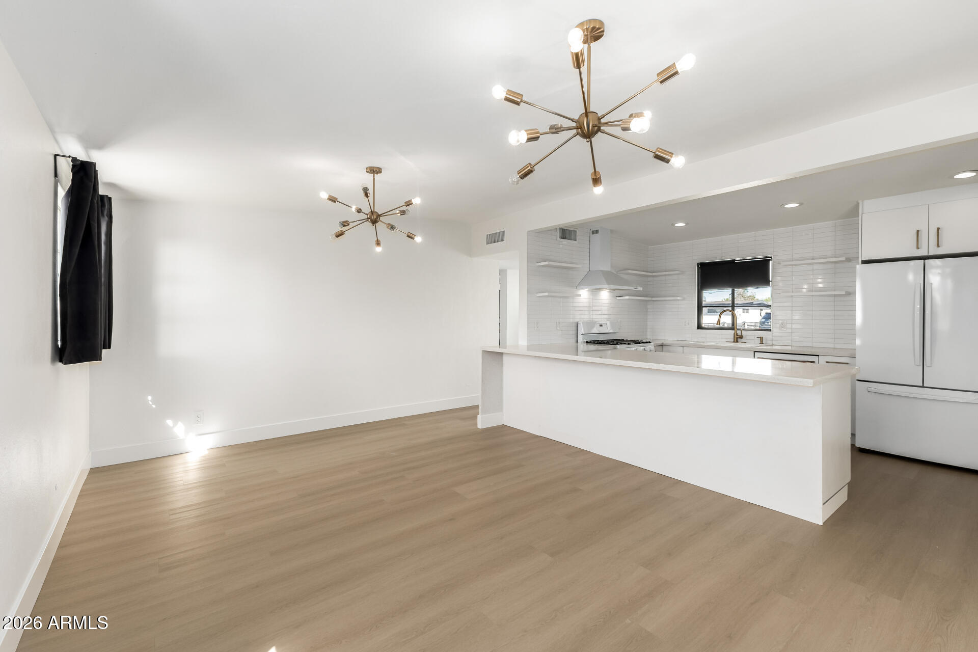 3319 East Monte Vista Road Phoenix, AZ 85008 - Photo 3 of 25 05 - Monte Vista