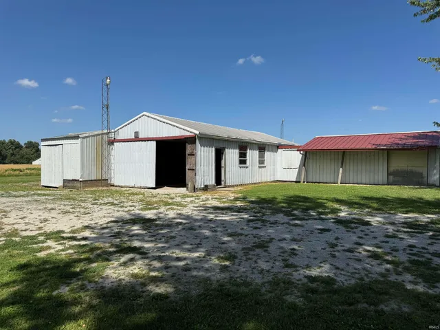 $329,900 | 3488 South Wabash Road, Rochester, IN 46975