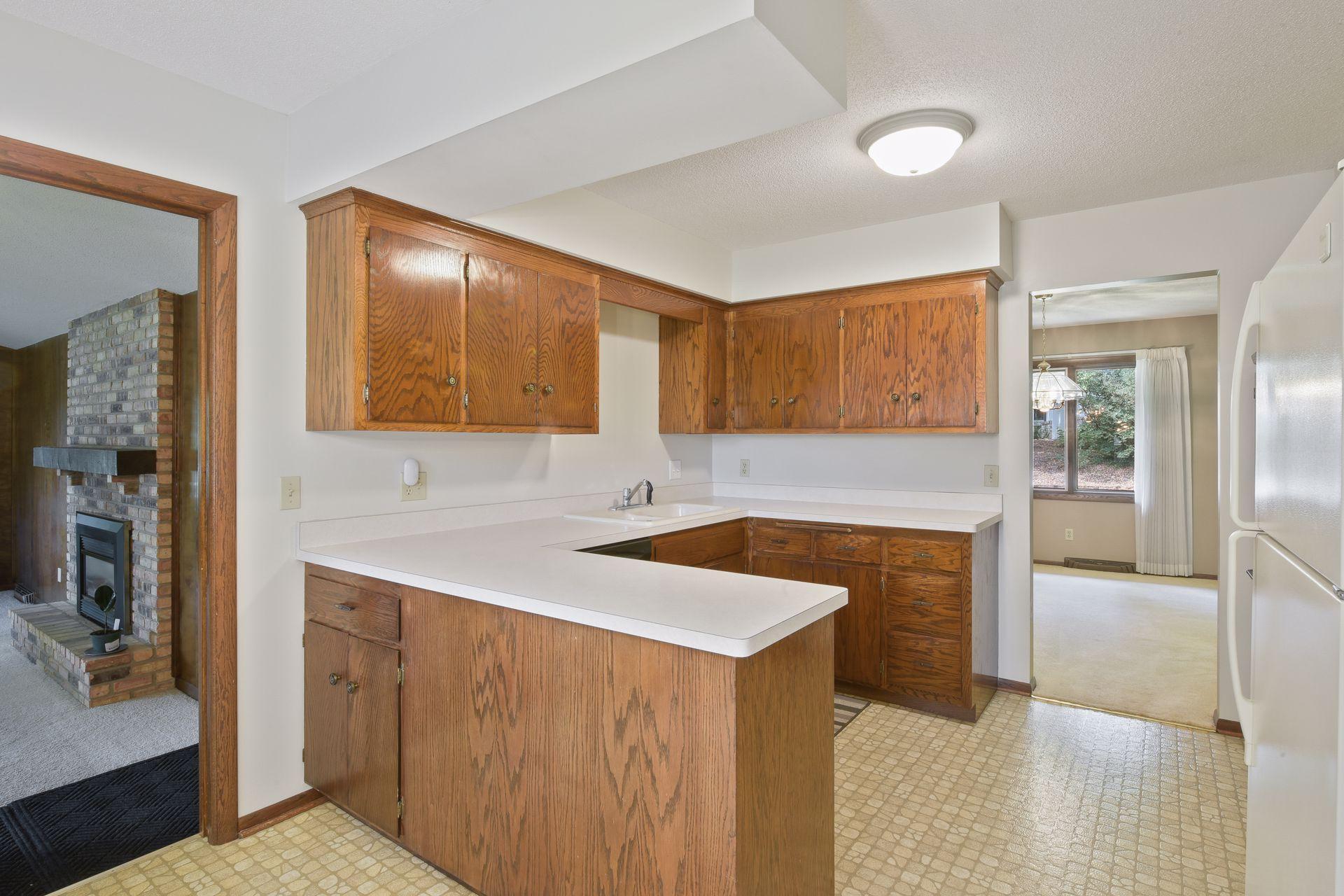 10232 Rich Road Bloomington, MN 55437 - Photo 12 of 42 Gallery Image 12