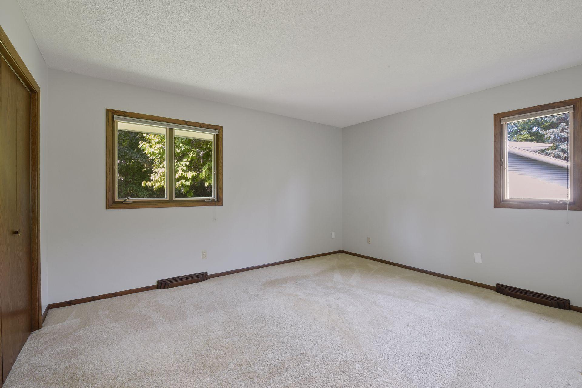 10232 Rich Road Bloomington, MN 55437 - Photo 23 of 42 Gallery Image 23