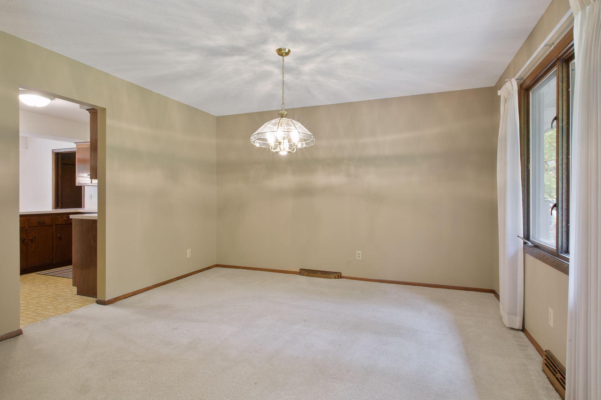 10232 Rich Road Bloomington, MN 55437 - Photo 9 of 42 Gallery Image 9