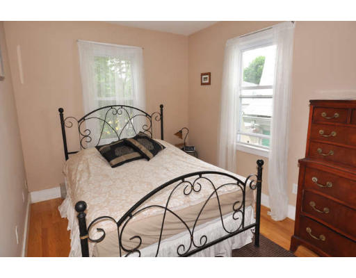 252 Amory Street, Unit 2 Boston, MA 02130 - Photo 4 of 6 Gallery Image 4