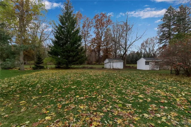 $329,900 | 82 Grasspointe Drive, Amherst, NY 14228