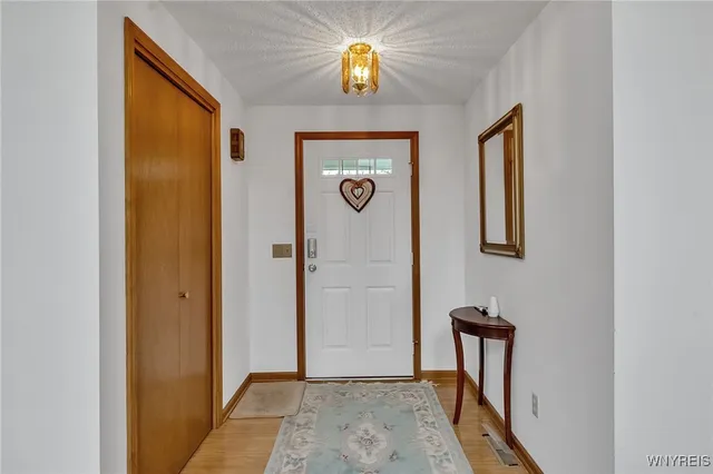 $329,900 | 82 Grasspointe Drive, Amherst, NY 14228