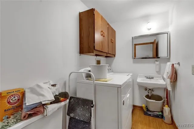 $329,900 | 82 Grasspointe Drive, Amherst, NY 14228