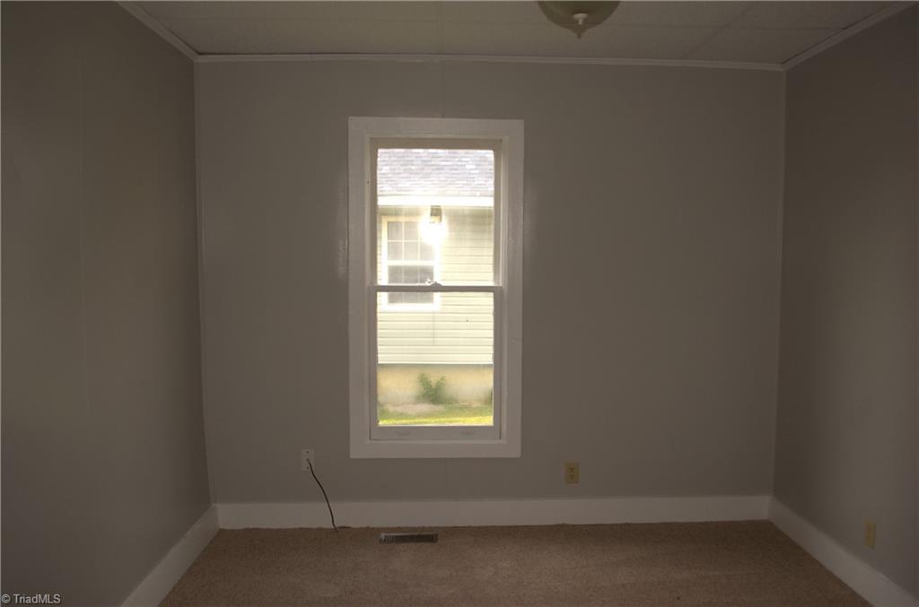 610 Prospect Street High Point, NC 27260 - Photo 8 of 18 Dining Room