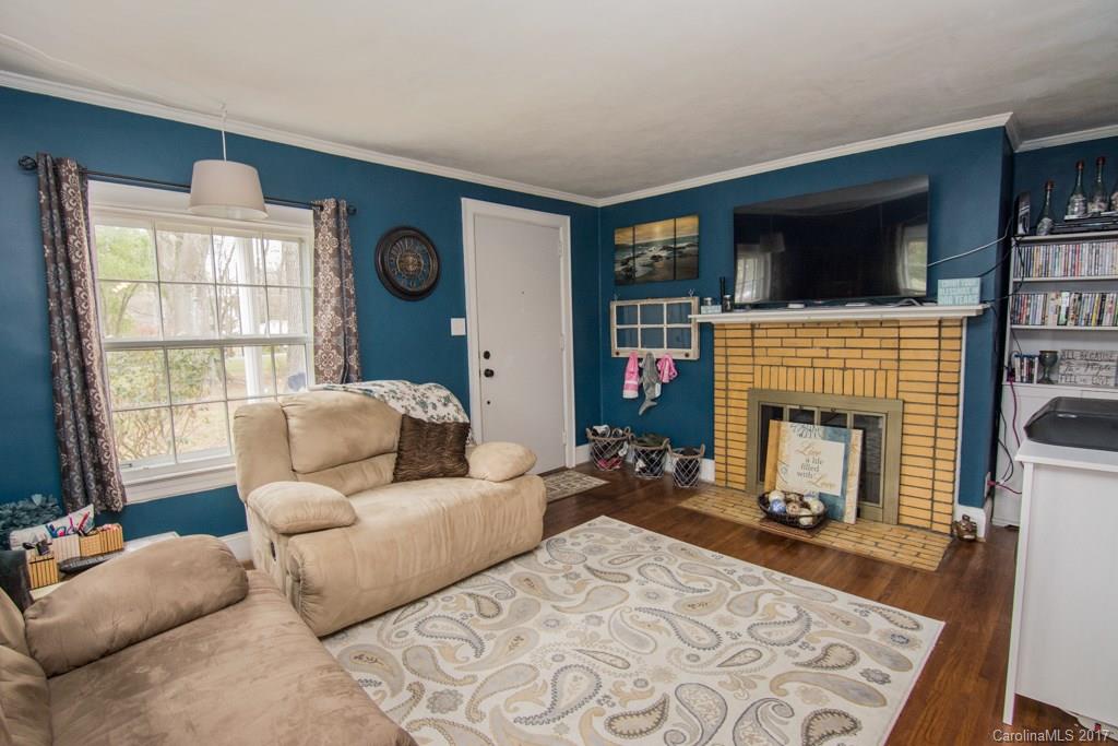 2932 Starnes Road Charlotte, NC 28214 - Photo 11 of 24 Gallery Image 11