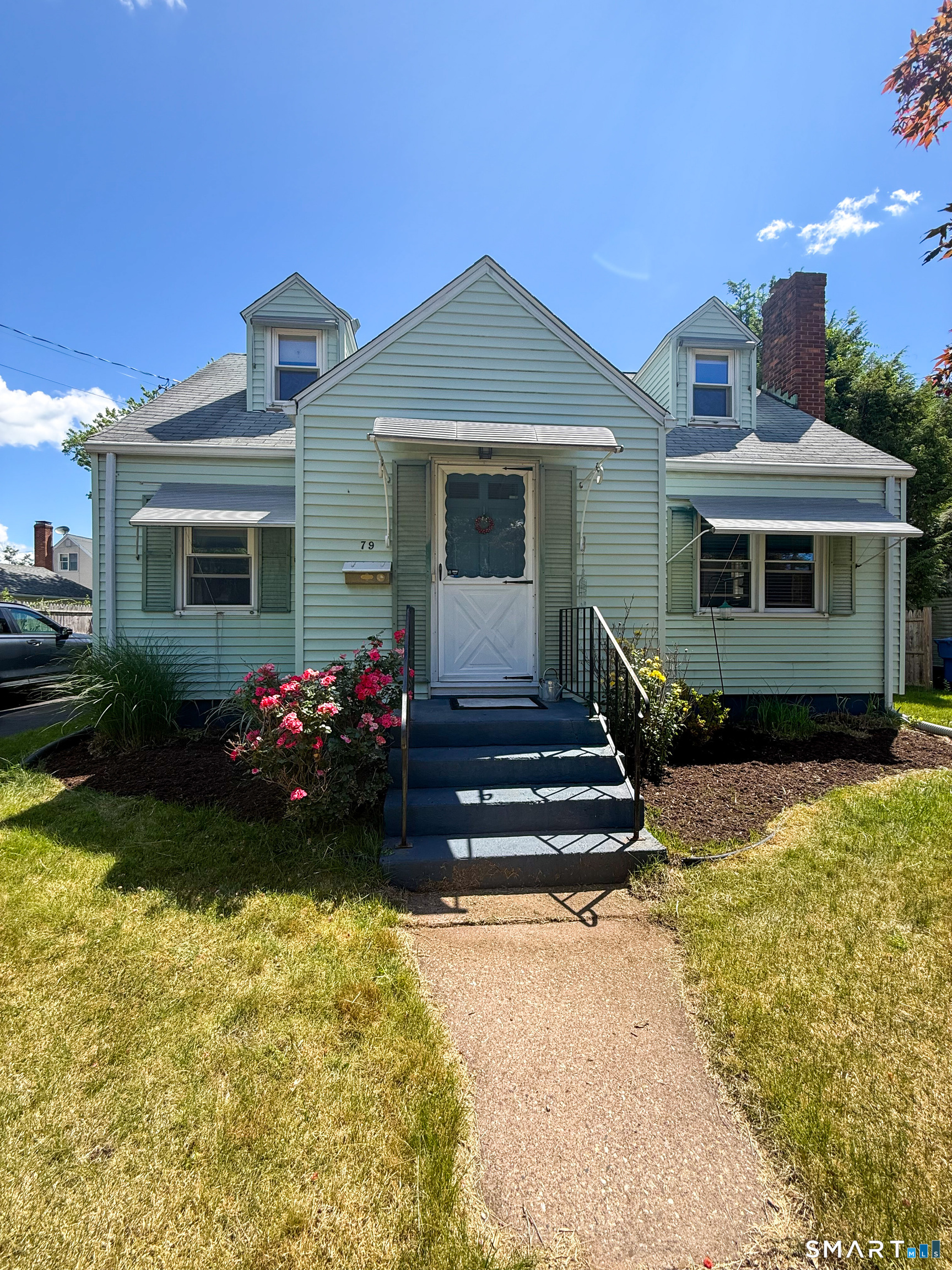 79 Adams Street South Manchester, CT 06040 - Photo 1 of 19