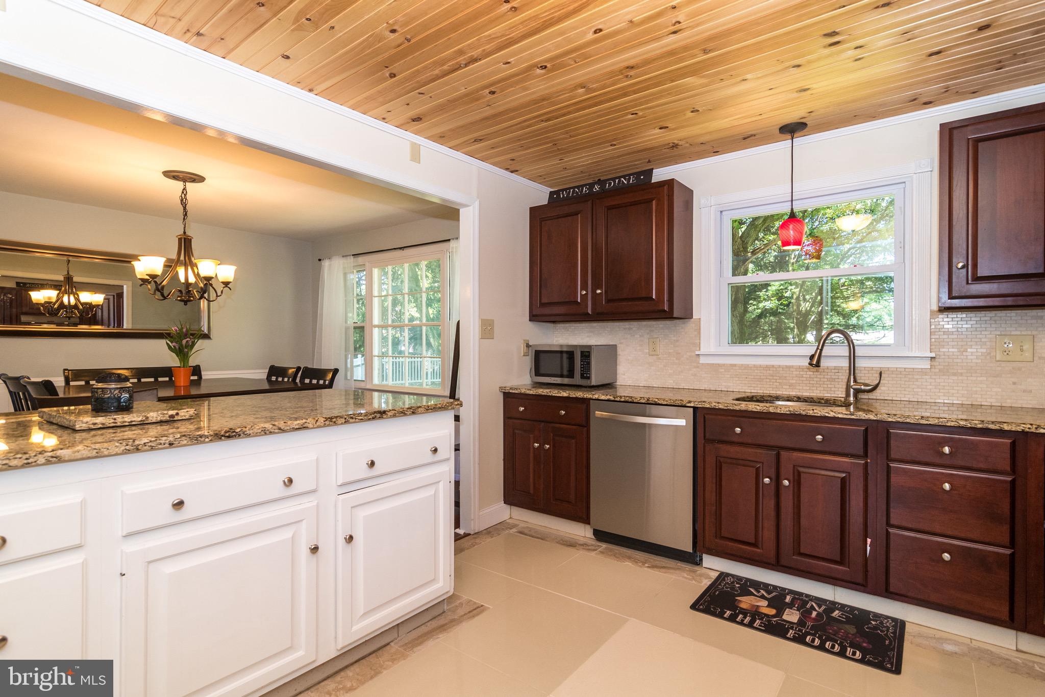 1846 Howe Lane Ambler, PA 19002 - Photo 22 of 58 Kitchen
