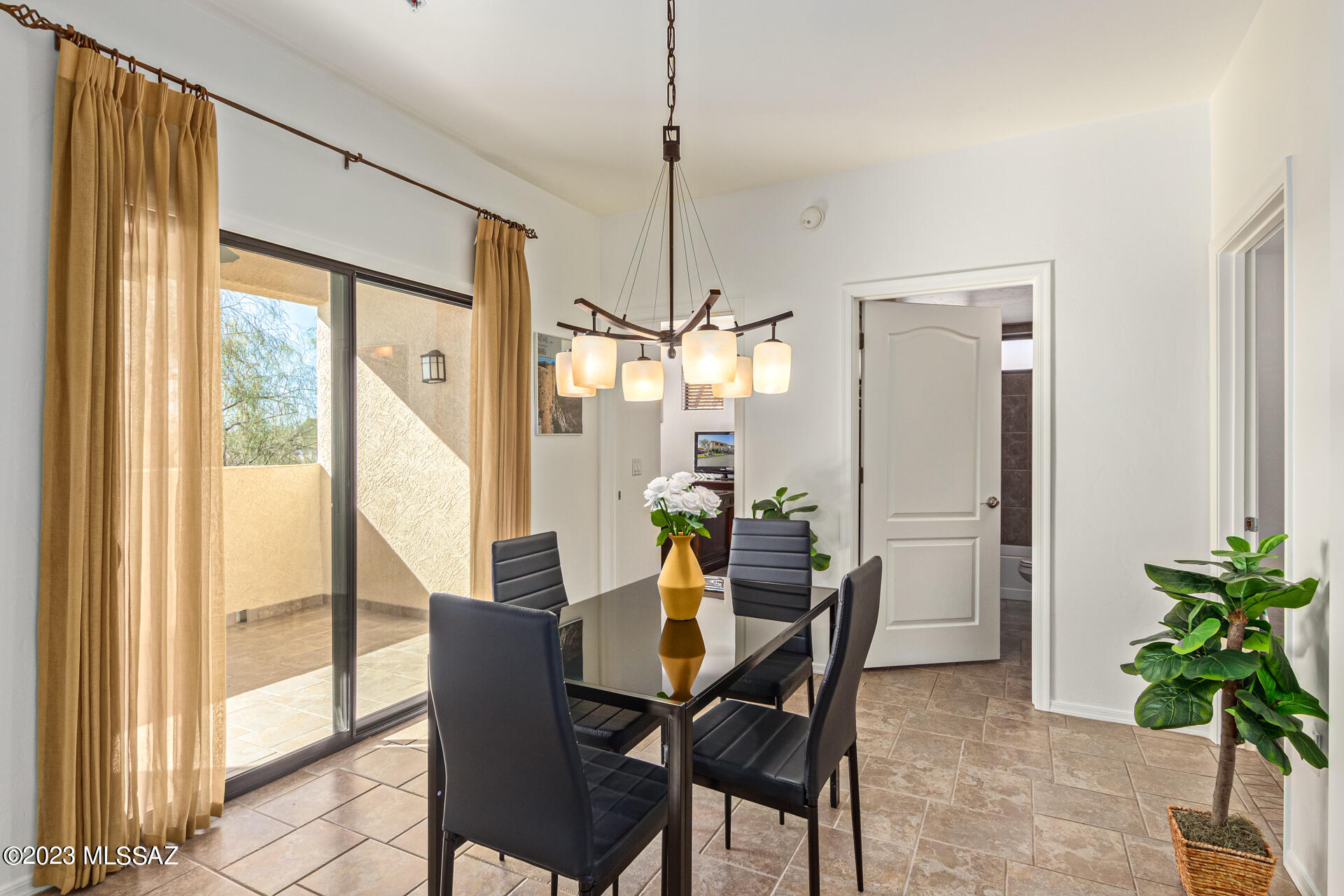 2550 East River Road, Unit 12204 Tucson, AZ 85718 - Photo 11 of 34