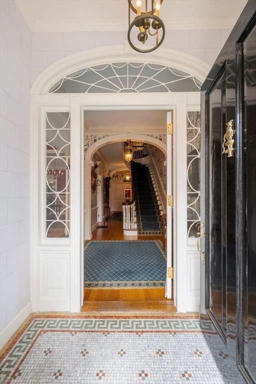 40 Chestnut Street Salem, MA 01970 - Photo 3 of 42