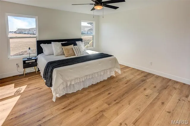 $385,000 | 127 Bayport Drive, Moro, IL 62067