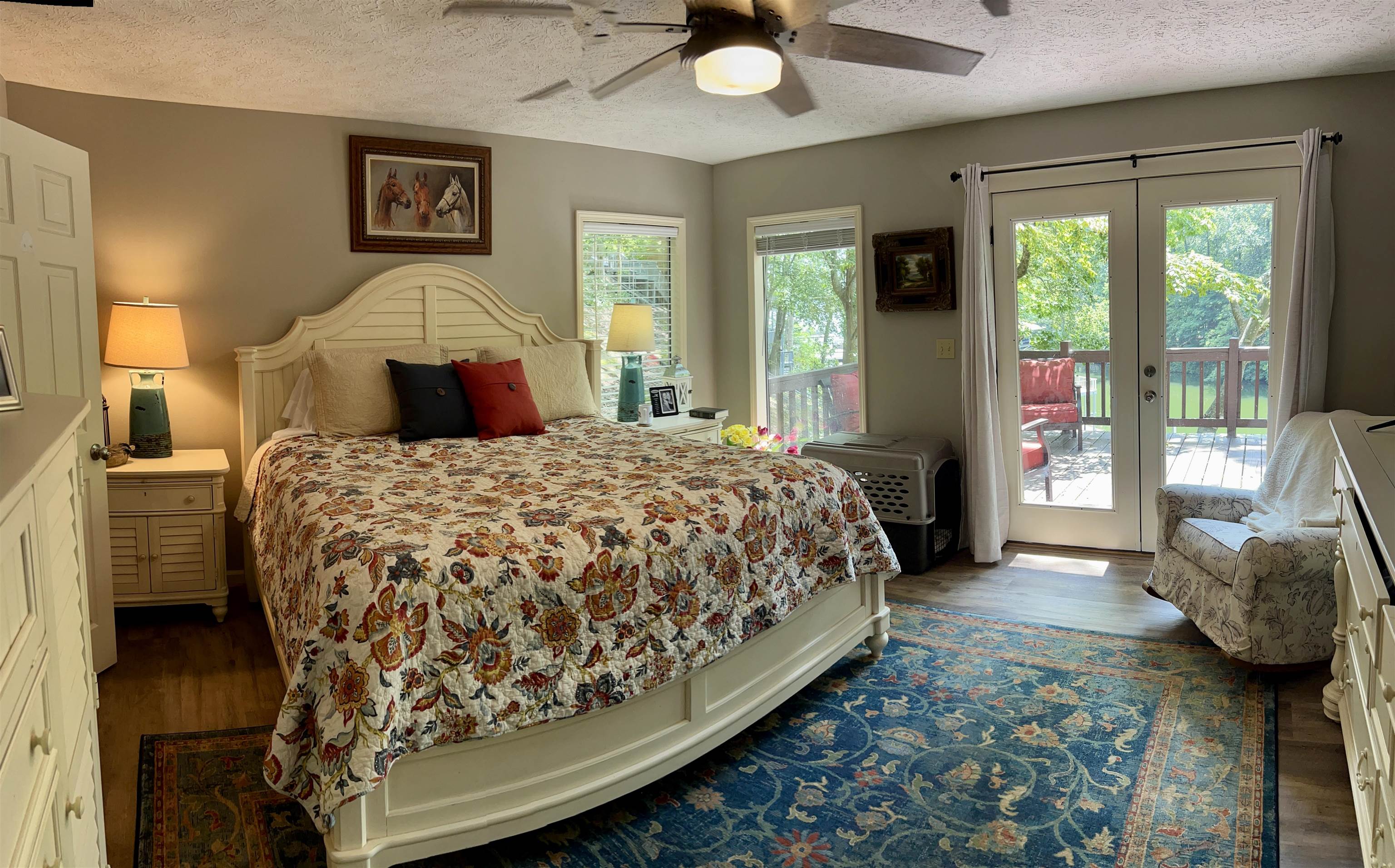 60 Point Grand Bluff Savannah, TN 38372 - Photo 14 of 34 a bedroom with a large bed and a window