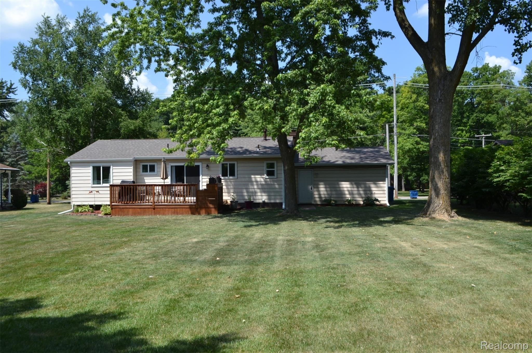 13231 Torrey Road Fenton, MI 48430 - Photo 57 of 64 DSC_0376.JPG