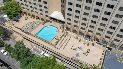 $148,000 | 2479 Peachtree Street Northeast, Unit 412, Atlanta, GA 30305