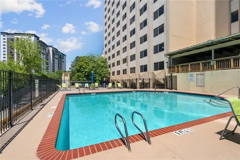 $148,000 | 2479 Peachtree Street Northeast, Unit 412, Atlanta, GA 30305