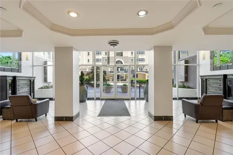 $148,000 | 2479 Peachtree Street Northeast, Unit 412, Atlanta, GA 30305