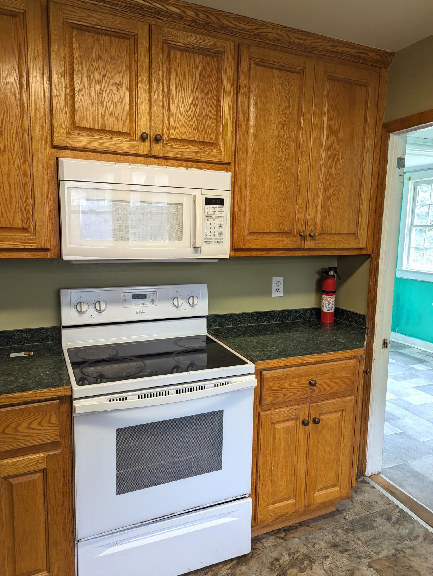 702 Calhoun Street Johnston, SC 29832 - Photo 10 of 36