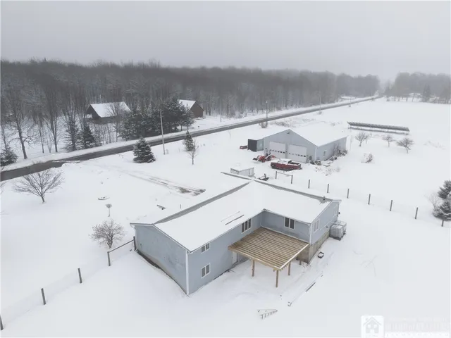 $385,000 | 7197 Hall Road, Charlotte, NY 14718