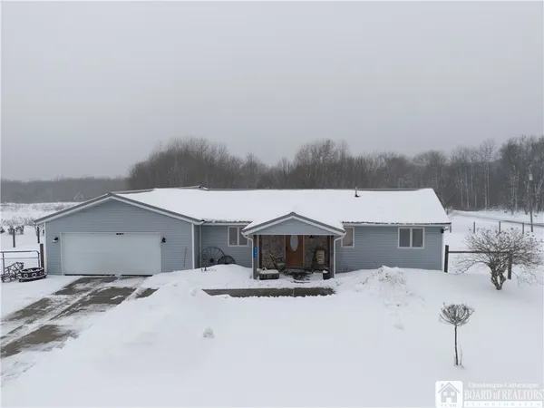 $374,900 | 7197 Hall Road, Charlotte, NY 14718