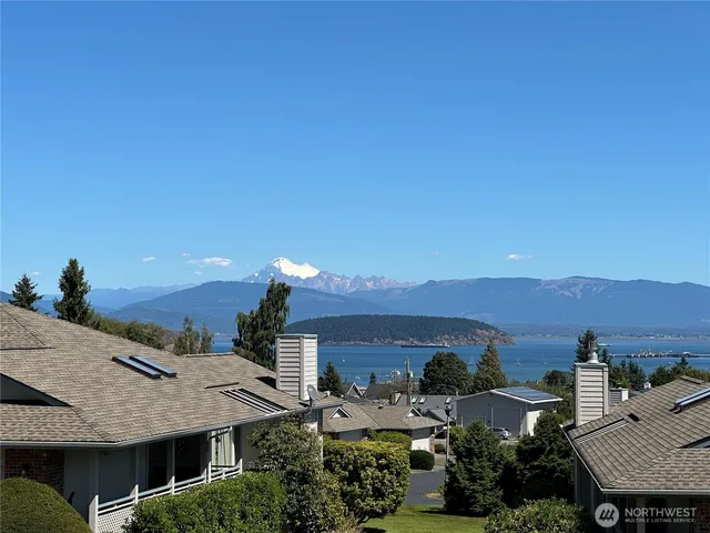 $849,000 | 1919 Creekside Place, Anacortes, WA 98221