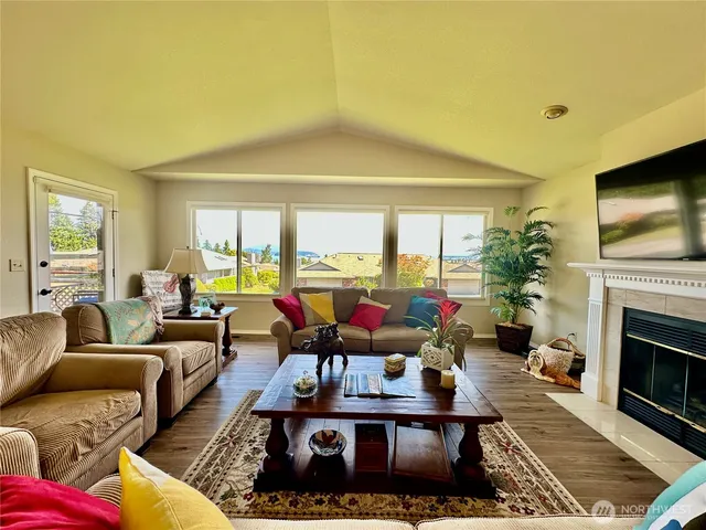 $849,000 | 1919 Creekside Place, Anacortes, WA 98221