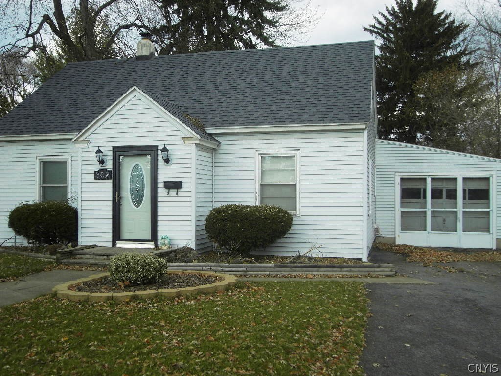 302 Bailey Road Salina, NY 13212 - Photo 1 of 1