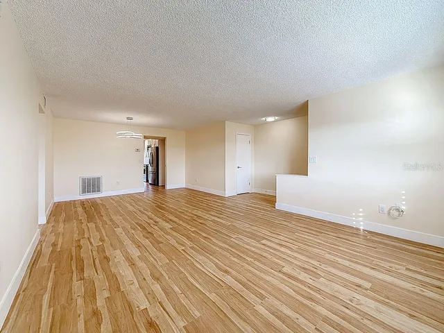 $270,000 | 8198 Terrace Garden Drive North, Unit 407, St. Petersburg, FL 33709