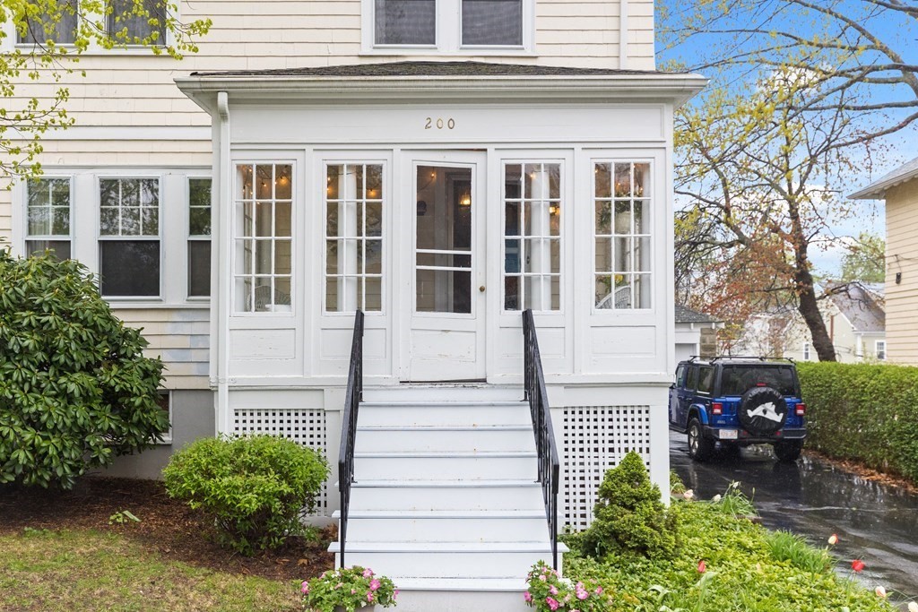200 Chiswick Road Boston, MA 02135 - Photo 2 of 27