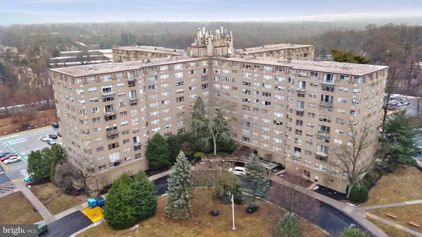 $159,000 | 1030 East Lancaster Avenue, Unit 410, Bryn Mawr, PA 19010