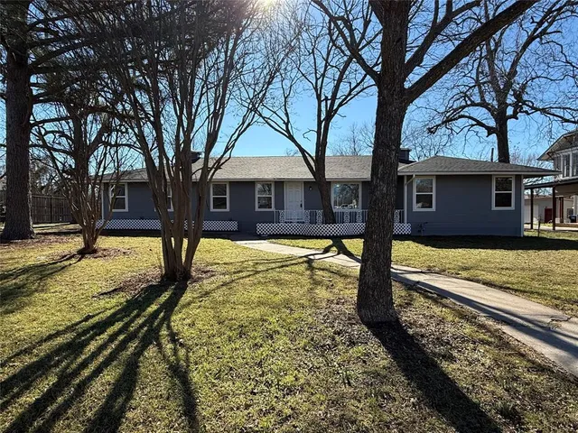 $2,499 | 3625 Henry Street, Greenville, TX 75401