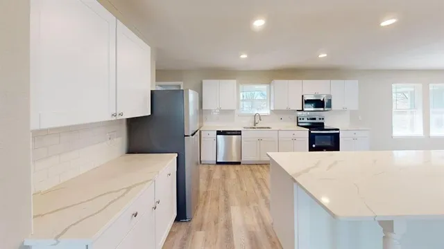 $2,499 | 3625 Henry Street, Greenville, TX 75401