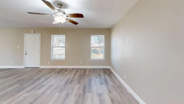 $2,299 | 3625 Henry Street, Greenville, TX 75401