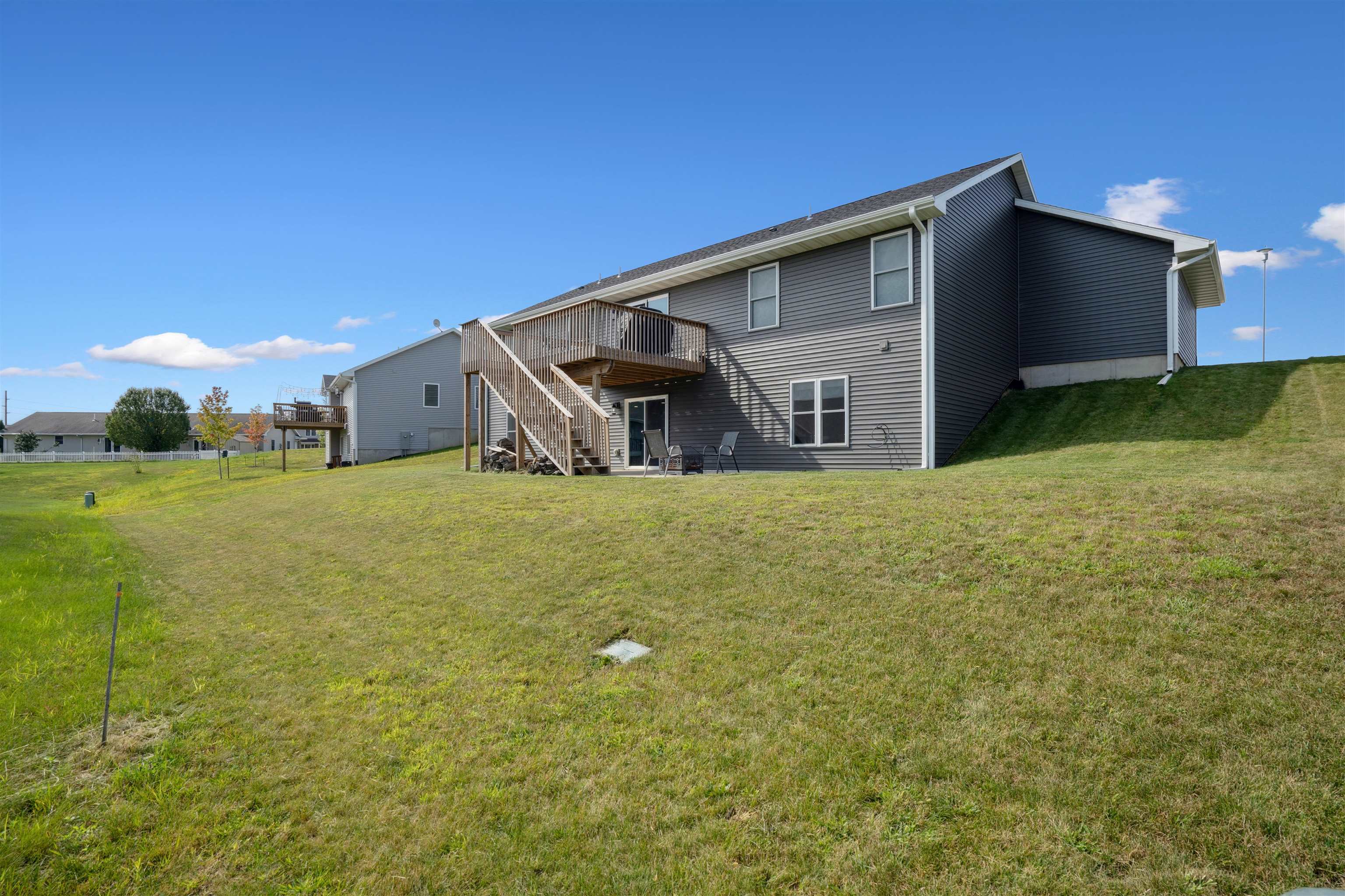 2160 Cheyenne Way Dubuque, IA 52002 - Photo 25 of 28 Gallery Image 25