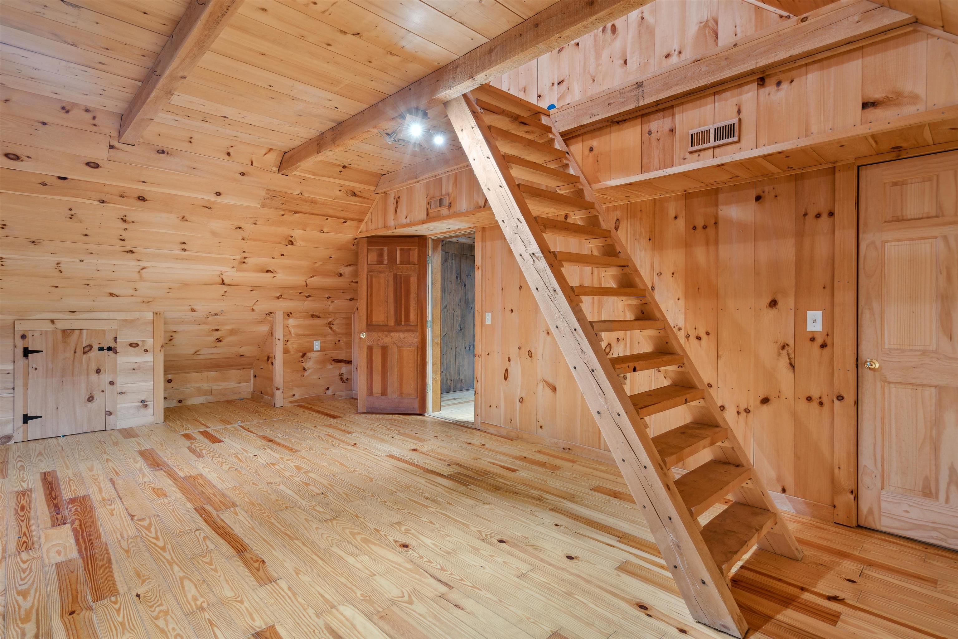 8 Garvin Hill Road Hartland, VT 05091 - Photo 18 of 40