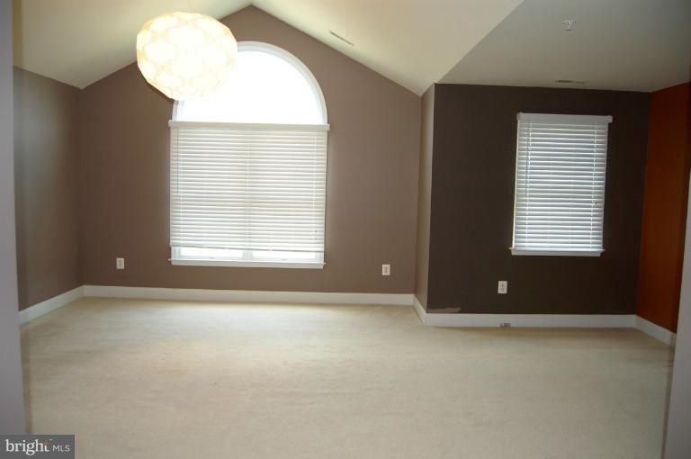 12614 Bright Spring Way Boyds, MD 20841 - Photo 9 of 30 View