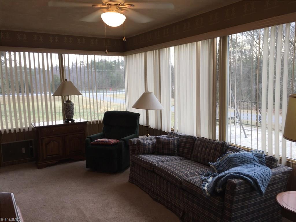 800 Shamrock Road High Point, NC 27265 - Photo 3 of 23 Sunroom with lake view