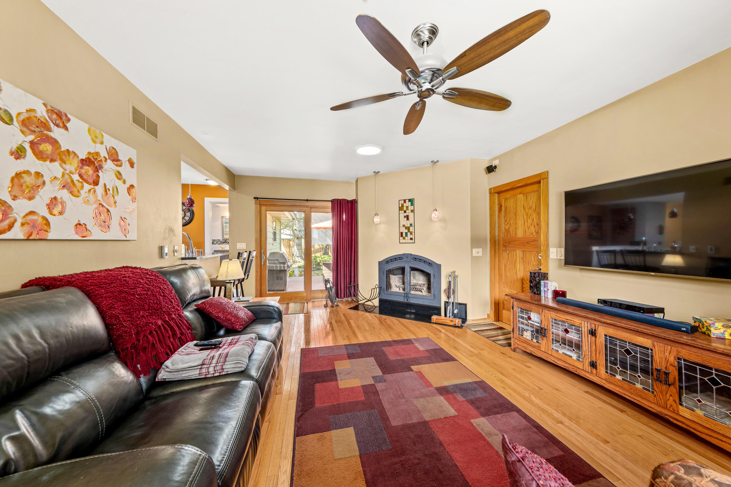 13960 James Street Brookfield, WI 53005 - Photo 19 of 44 Family Room