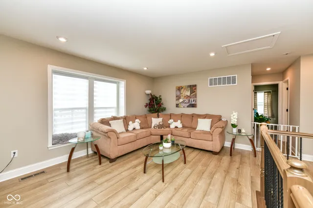 $744,900 | 12634 Coastal Place, Fishers, IN 46037