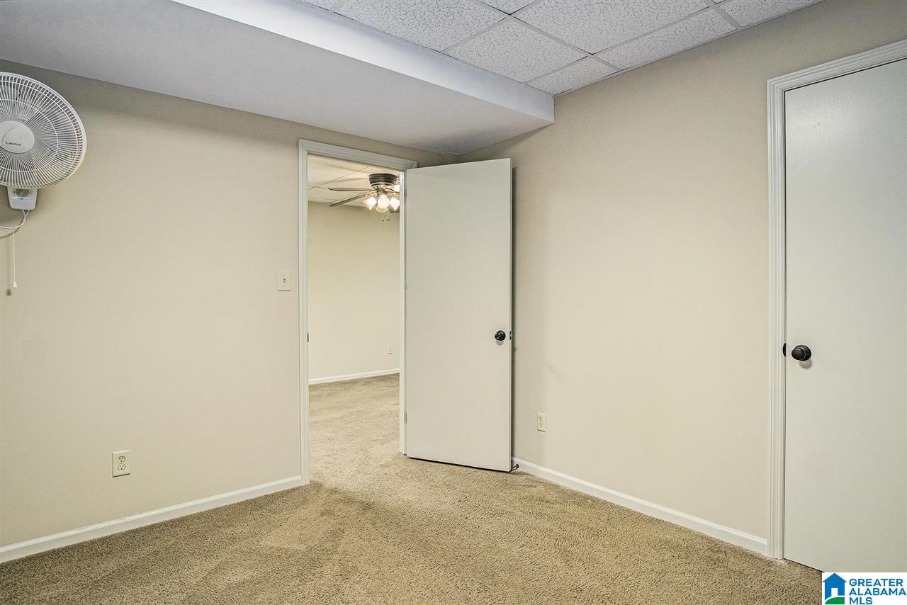 37 Shades Crest Road Birmingham, AL 35226 - Photo 25 of 34