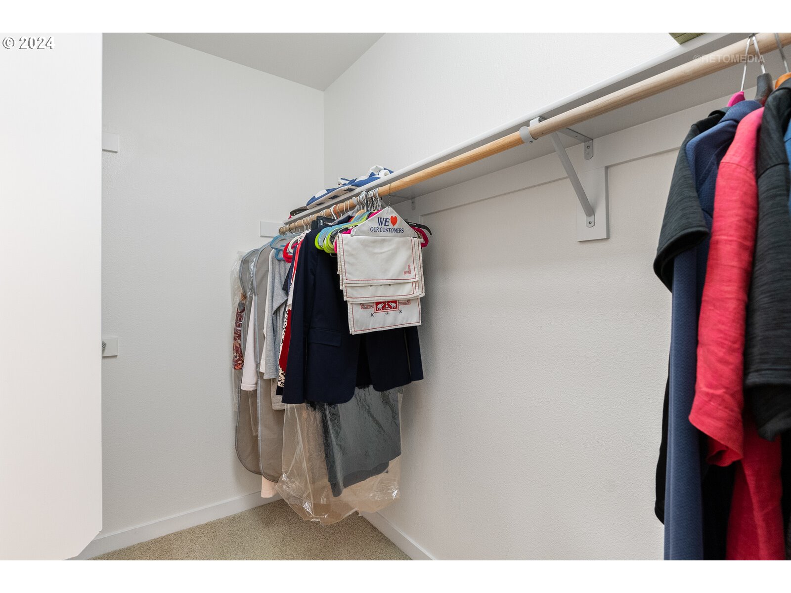 12268 Southwest 2nd Street Beaverton, OR 97005 - Photo 21 of 37 Gallery Image 21