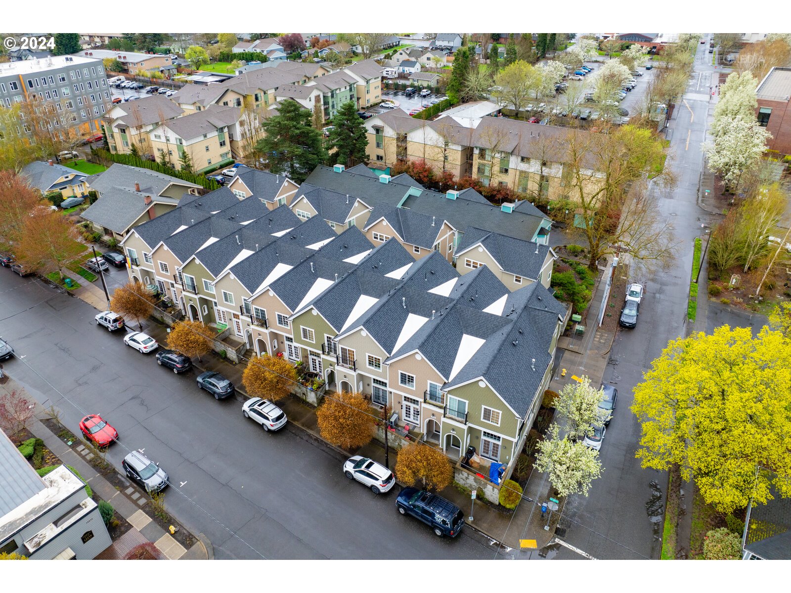 12268 Southwest 2nd Street Beaverton, OR 97005 - Photo 30 of 37 Gallery Image 30