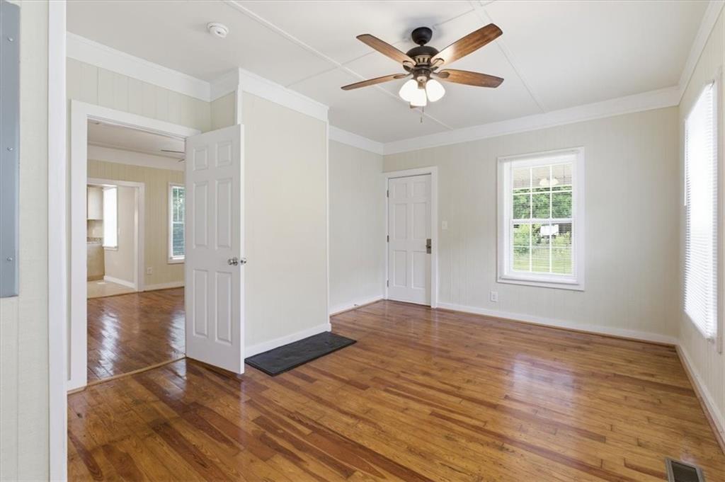 305 Grove Avenue Southeast Lindale, GA 30147 - Photo 18 of 36