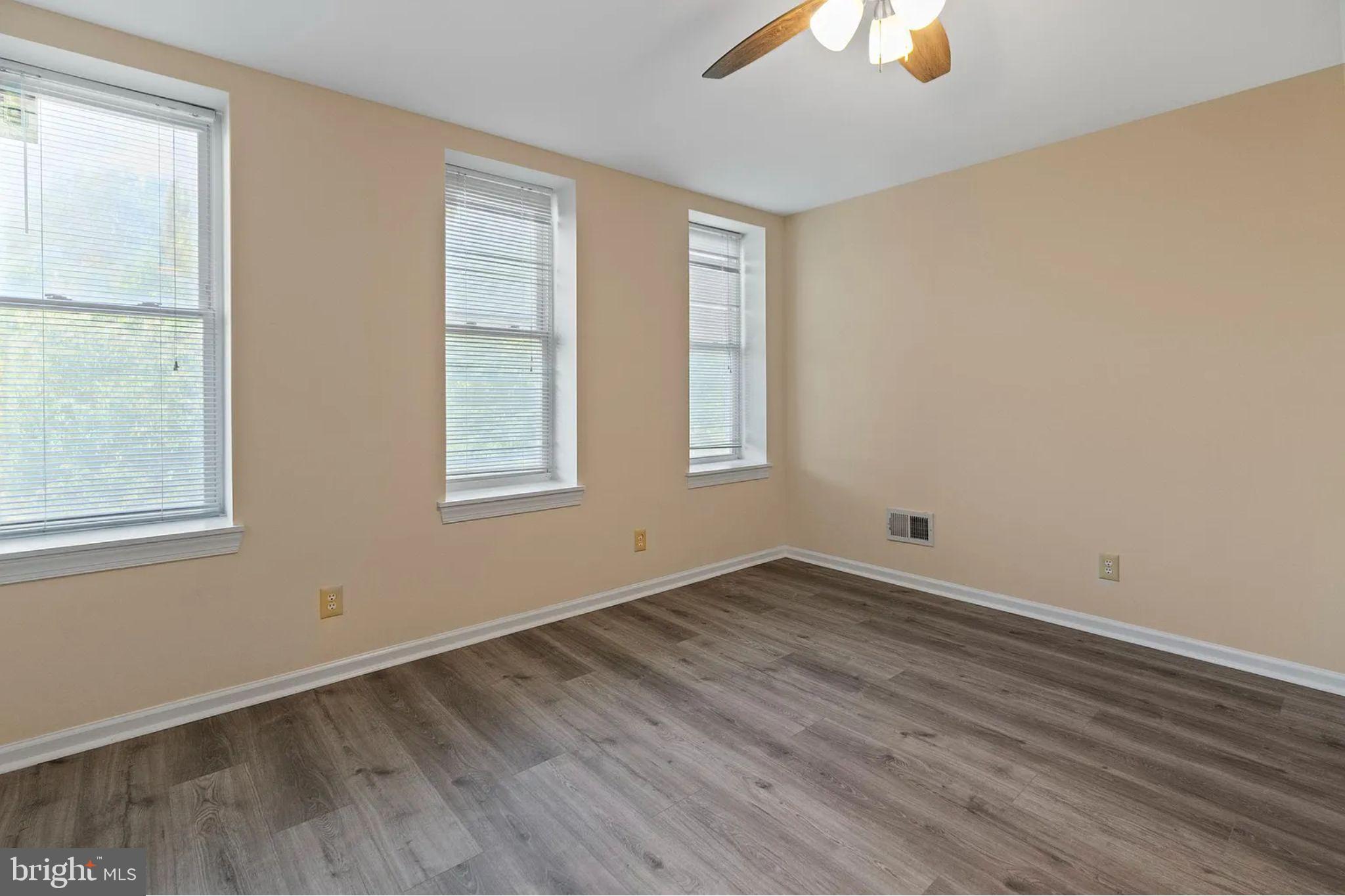 2217 Linden Avenue Baltimore, MD 21217 - Photo 12 of 38