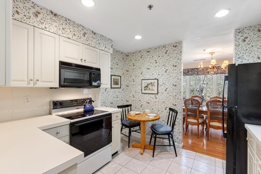 661 Lowell Street, Unit 16 Lexington, MA 02420 - Photo 13 of 35