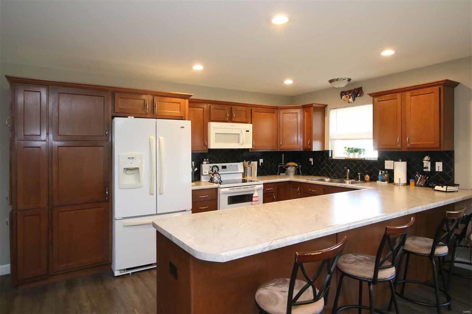 1220 Ranworth Drive Godfrey, IL 62035 - Photo 13 of 24