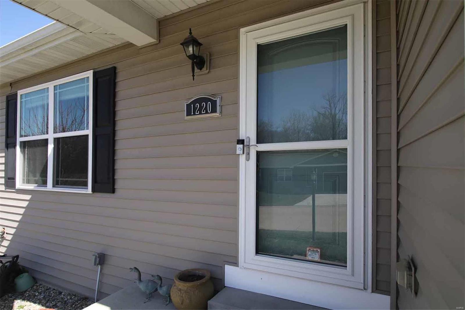 1220 Ranworth Drive Godfrey, IL 62035 - Photo 9 of 24