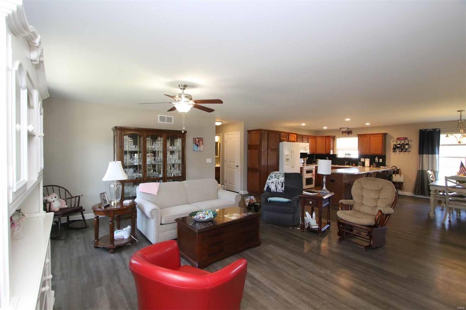 1220 Ranworth Drive Godfrey, IL 62035 - Photo 10 of 24